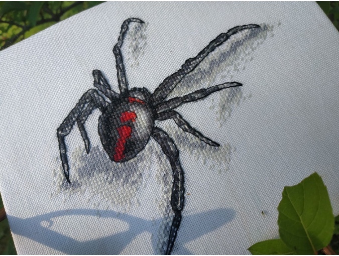 Black Widow Spider Cross Stitch Pattern фото 3
