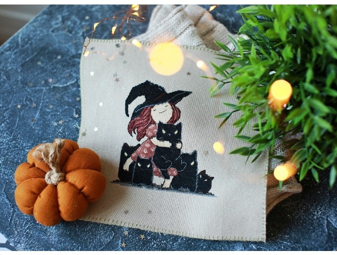 Witch with Cats Cross Stitch Pattern фото 2