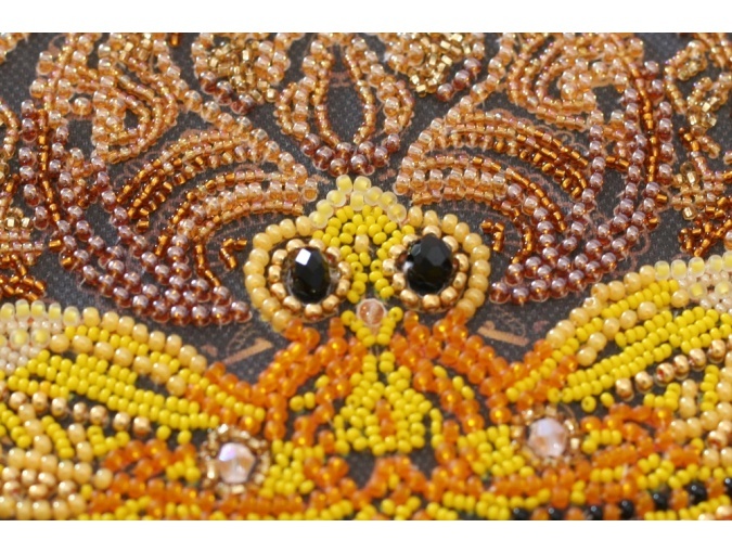 Saffron Overflow Bead Embroidery Kit фото 8