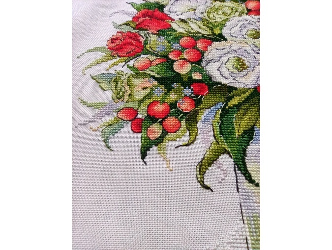 Scarlet Bouquet Cross Stitch Pattern фото 18