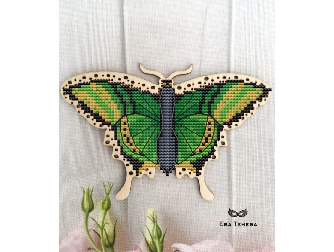 Butterfly. Green Painted Cross Stitch Pattern фото 1