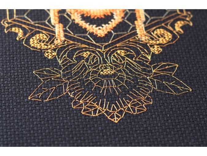 Golden Bee Cross Stitch Kit фото 4