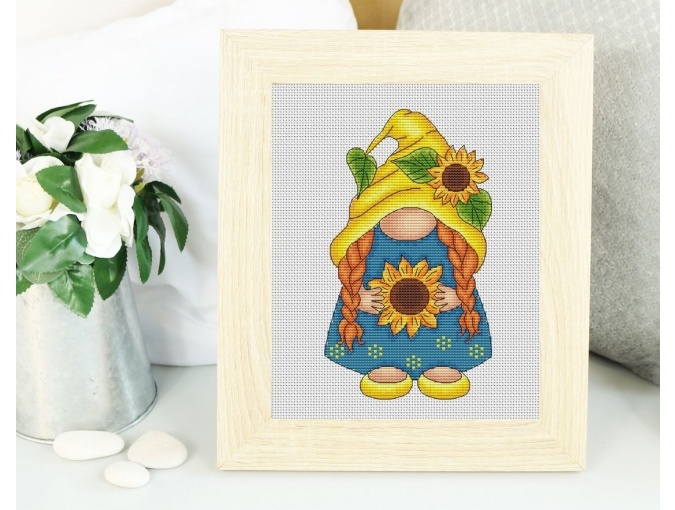 Sunflower Gnome Girl Cross Stitch Pattern фото 1