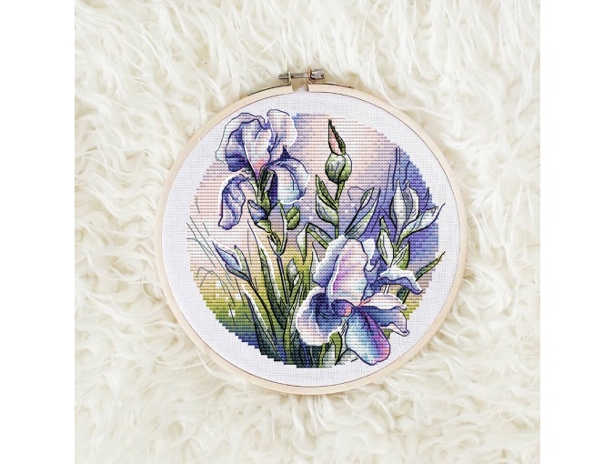 Tender Irises Cross Stitch Pattern фото 1