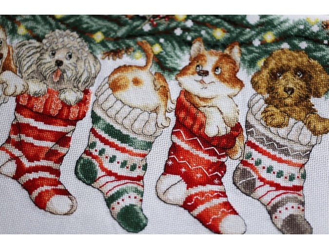 Christmas Puppies Cross Stitch Kit  фото 5