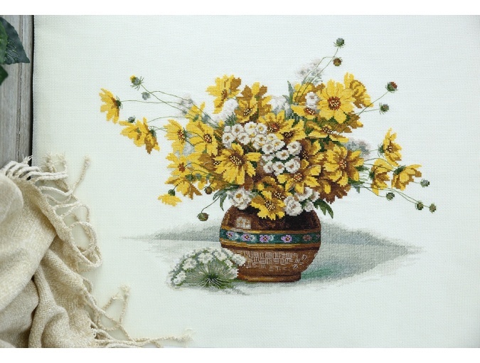 Bouquet with Yellow Flowers Cross Stitch Kit фото 3