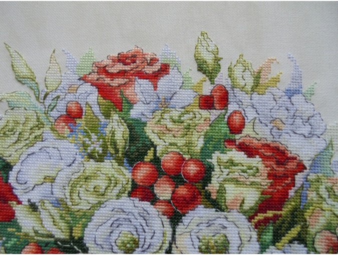 Scarlet Bouquet Cross Stitch Pattern фото 25