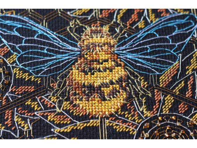 Bee Paradise Cross Stitch Kit фото 4