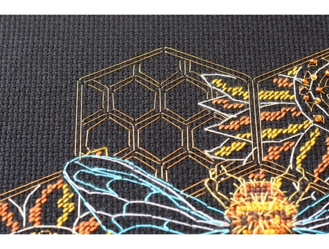 Bee Paradise Cross Stitch Kit фото 5