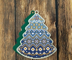 Christmas Tree Winter Beauty Cross Stitch Pattern