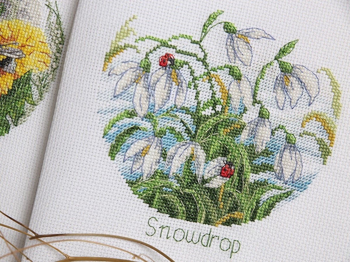 Flower Compliments. Snowdrops Cross Stitch Kit фото 6