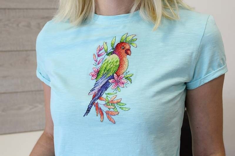 Bright Parrot Cross Stitch Kit фото 2