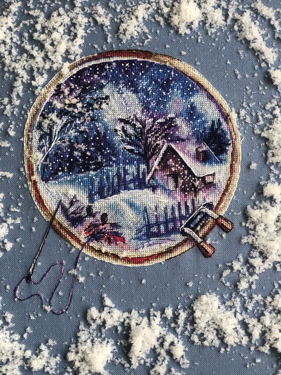 Winter in Embroidery Hoops Cross Stitch Pattern фото 5