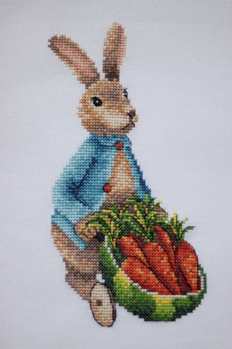 Rabbit with Carrot Cross Stitch Pattern, code DM-047 Darya Mastrakova ...