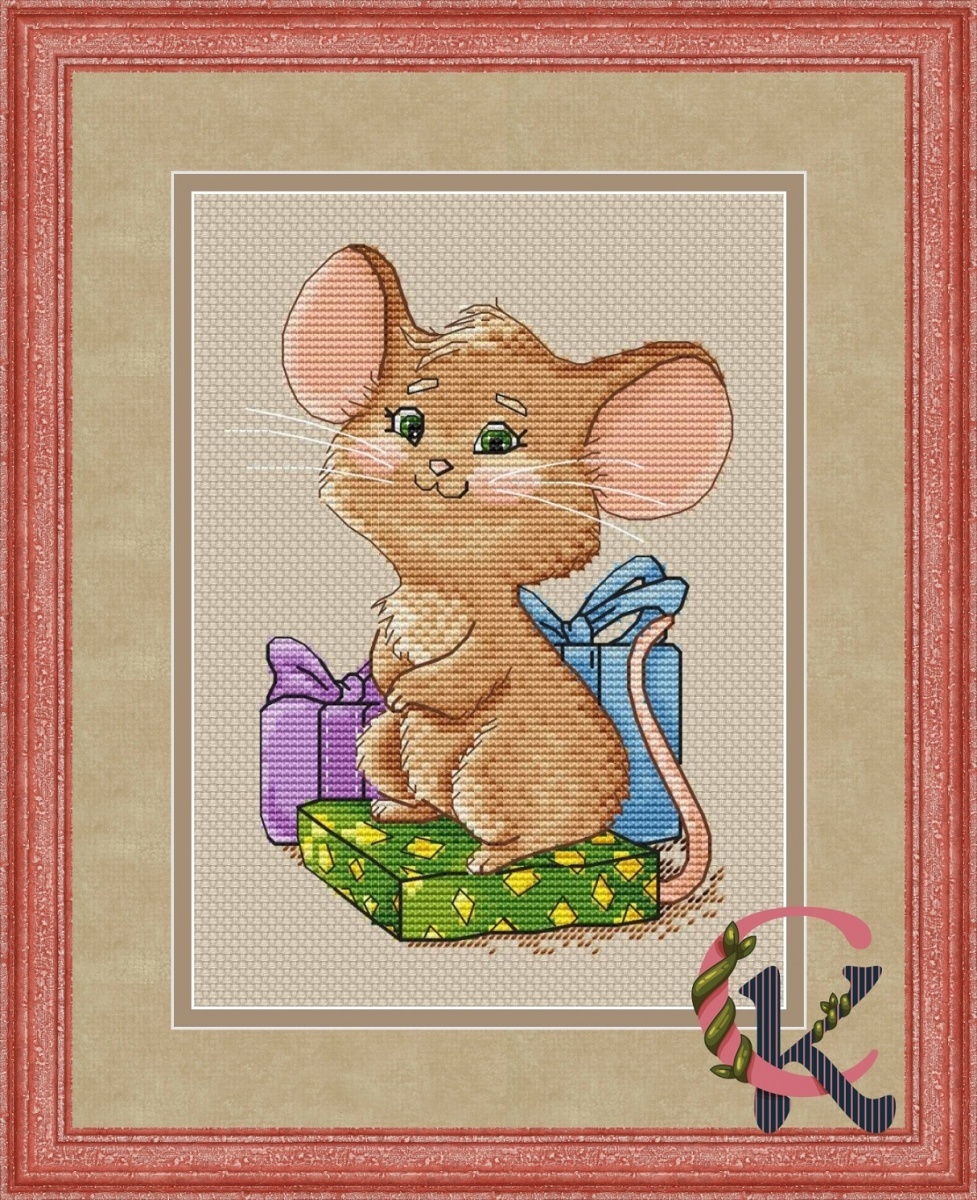 Mouse with Gifts Cross Stitch Pattern фото 1