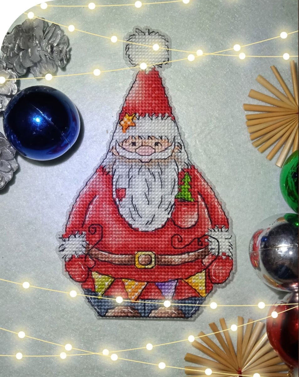 Santa Claus with Flags Cross Stitch Pattern фото 1