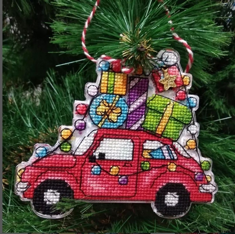 Car with Christmas Gifts Cross Stitch Pattern фото 2