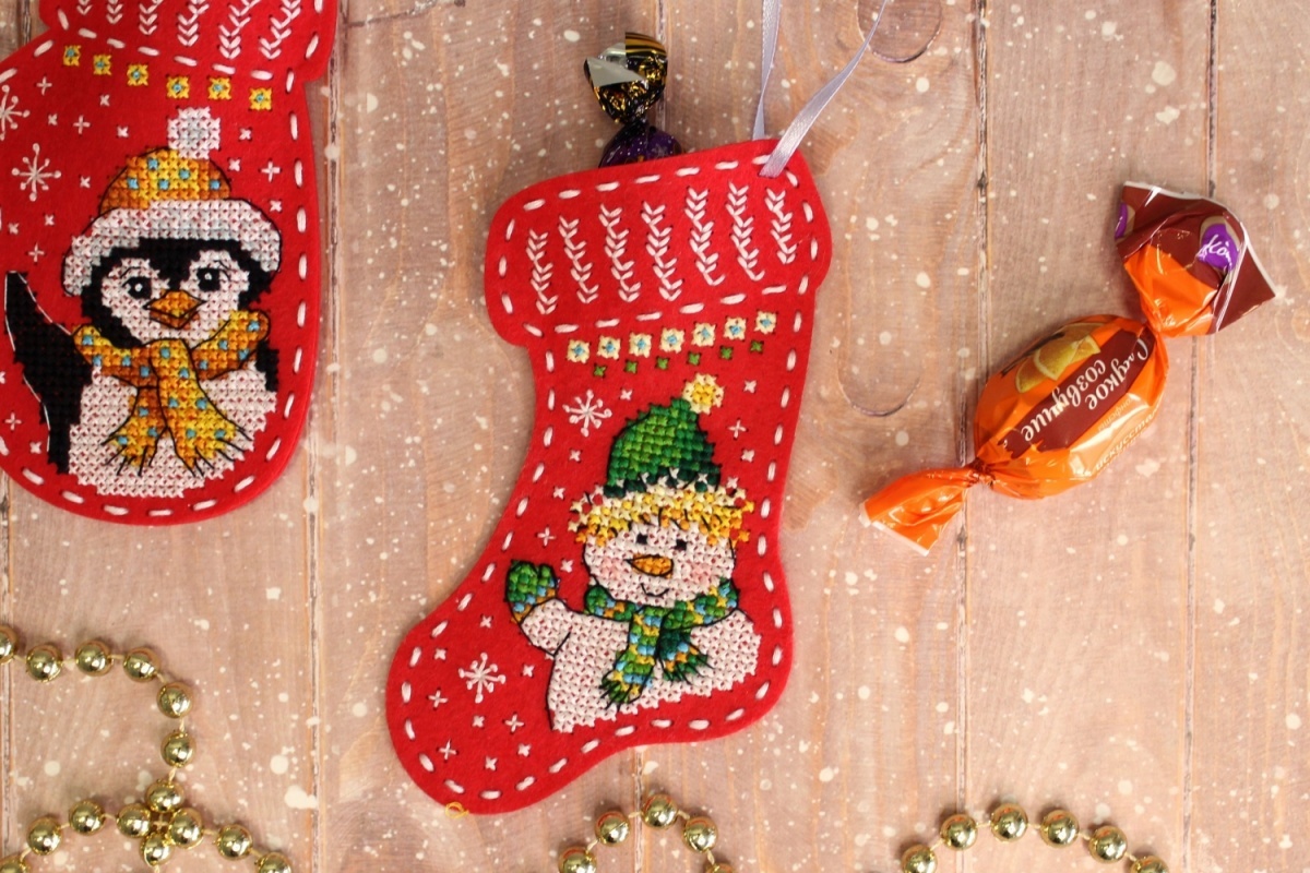 Christmas Stocking "Hello from the Snowman" Cross Stitch Kit фото 2