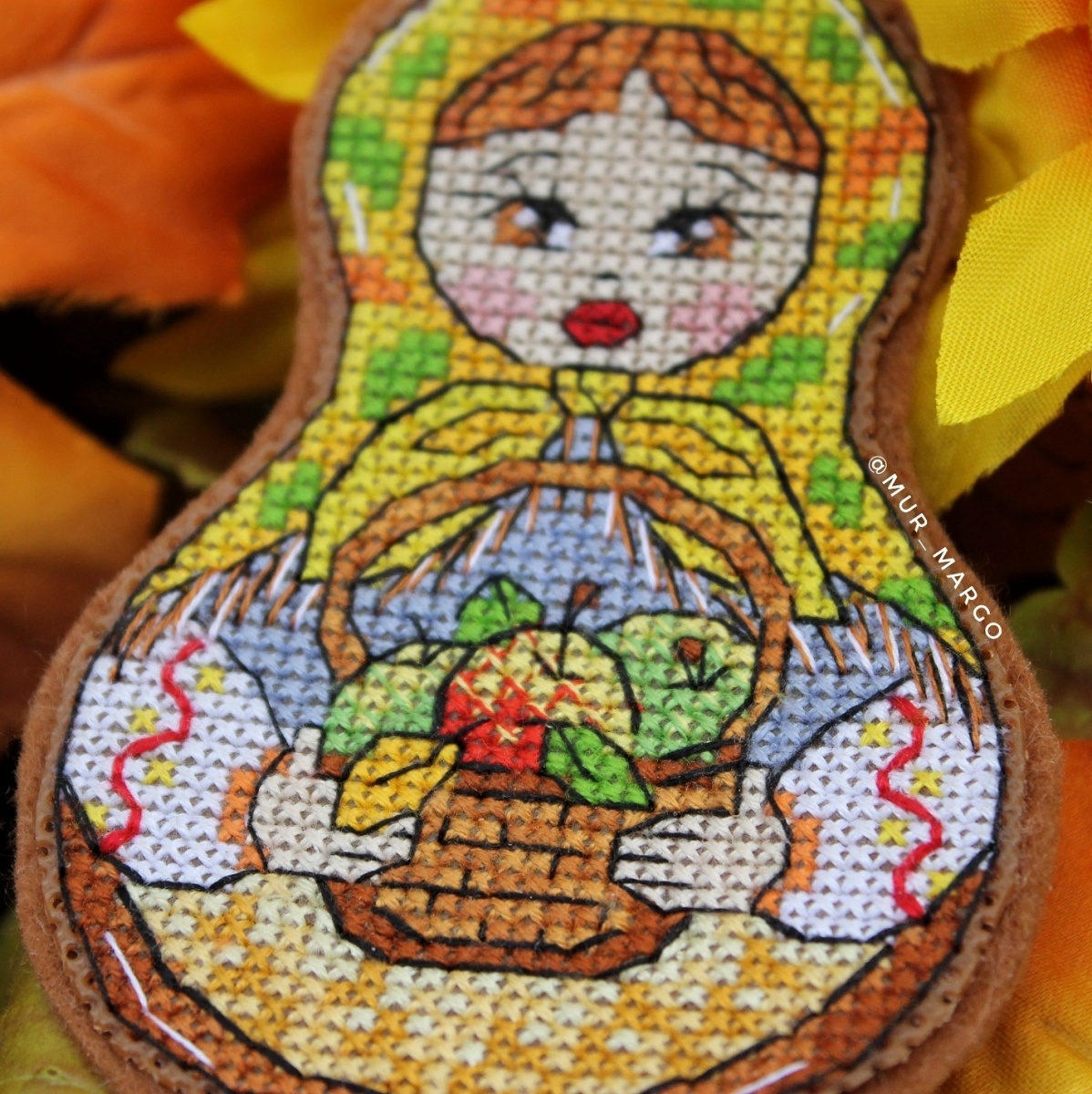 Matryoshka Autumn Cross Stitch Pattern фото 4