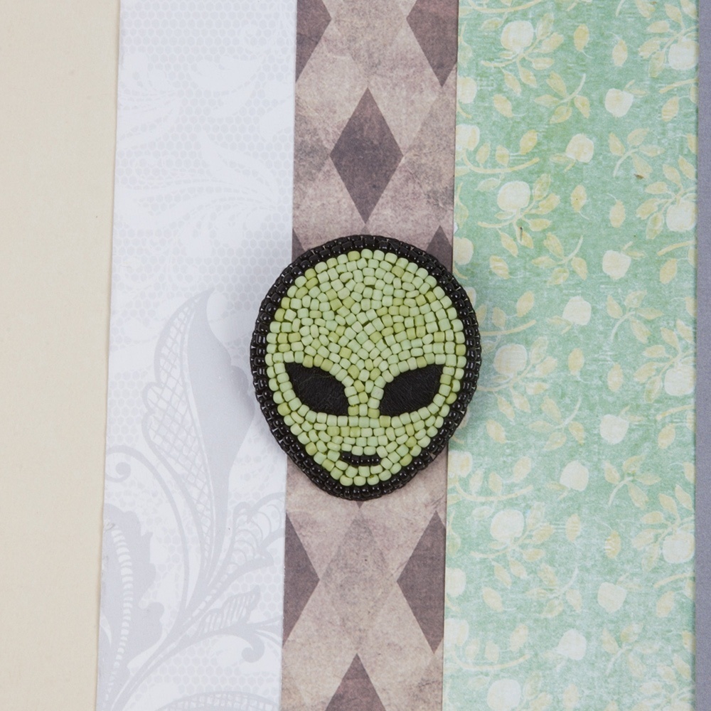 Brooch. Alien Bead Embroidery Kit фото 3