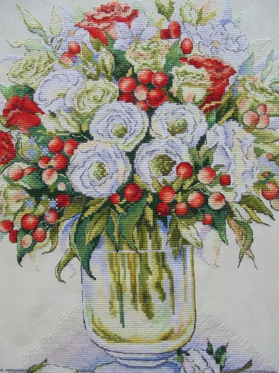 Scarlet Bouquet Cross Stitch Pattern фото 24