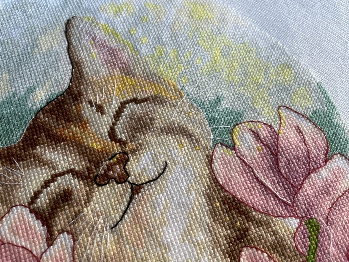 Cat in Magnolias Cross Stitch Pattern фото 6