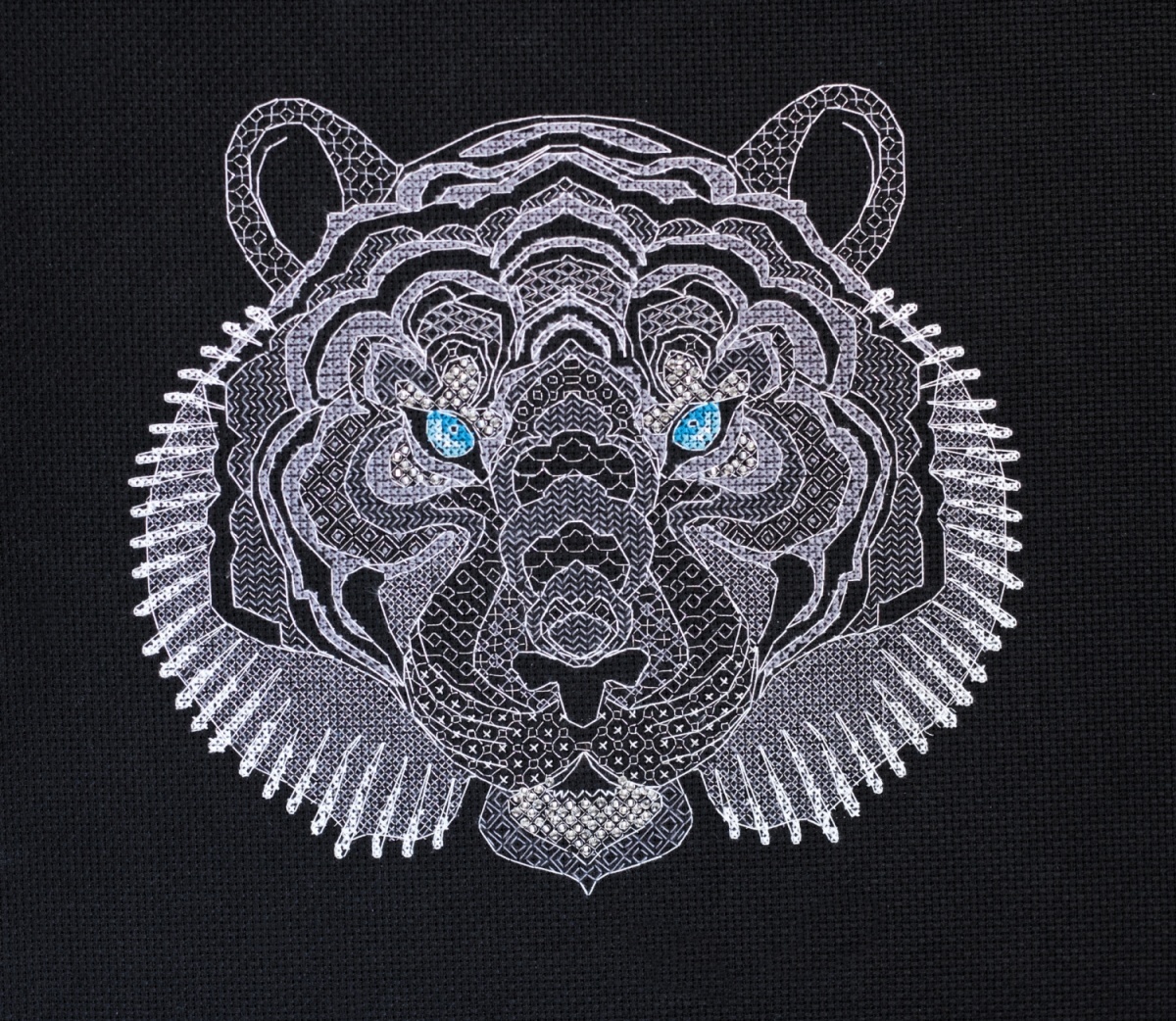 White Tiger Cross Stitch Kit фото 1