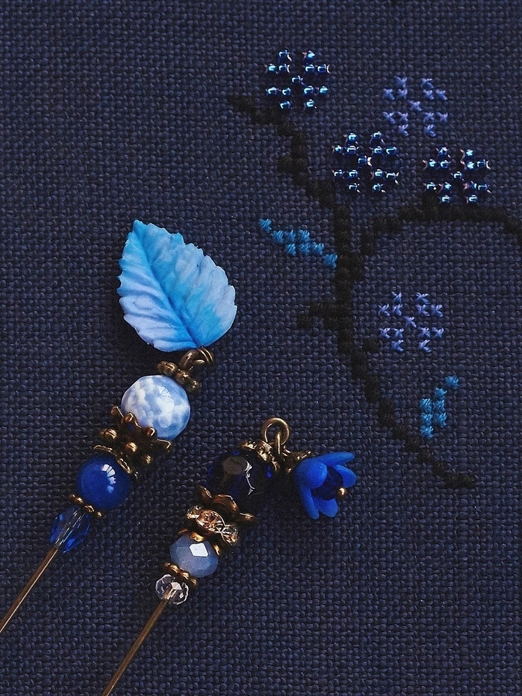 The Fabulous Blue Bird Cross Stitch Pattern фото 3