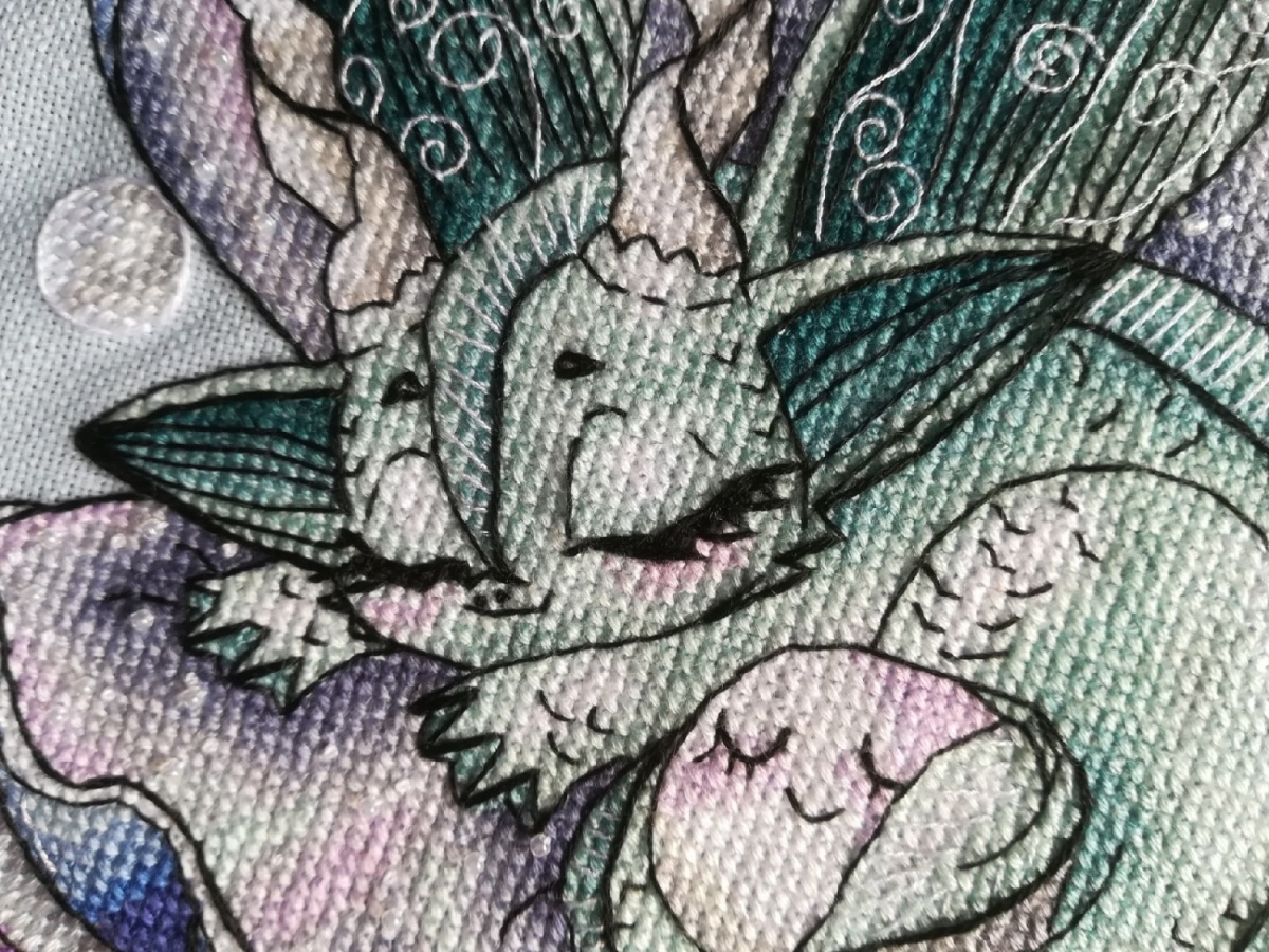 Dragon with a Pearl Cross Stitch Pattern фото 5