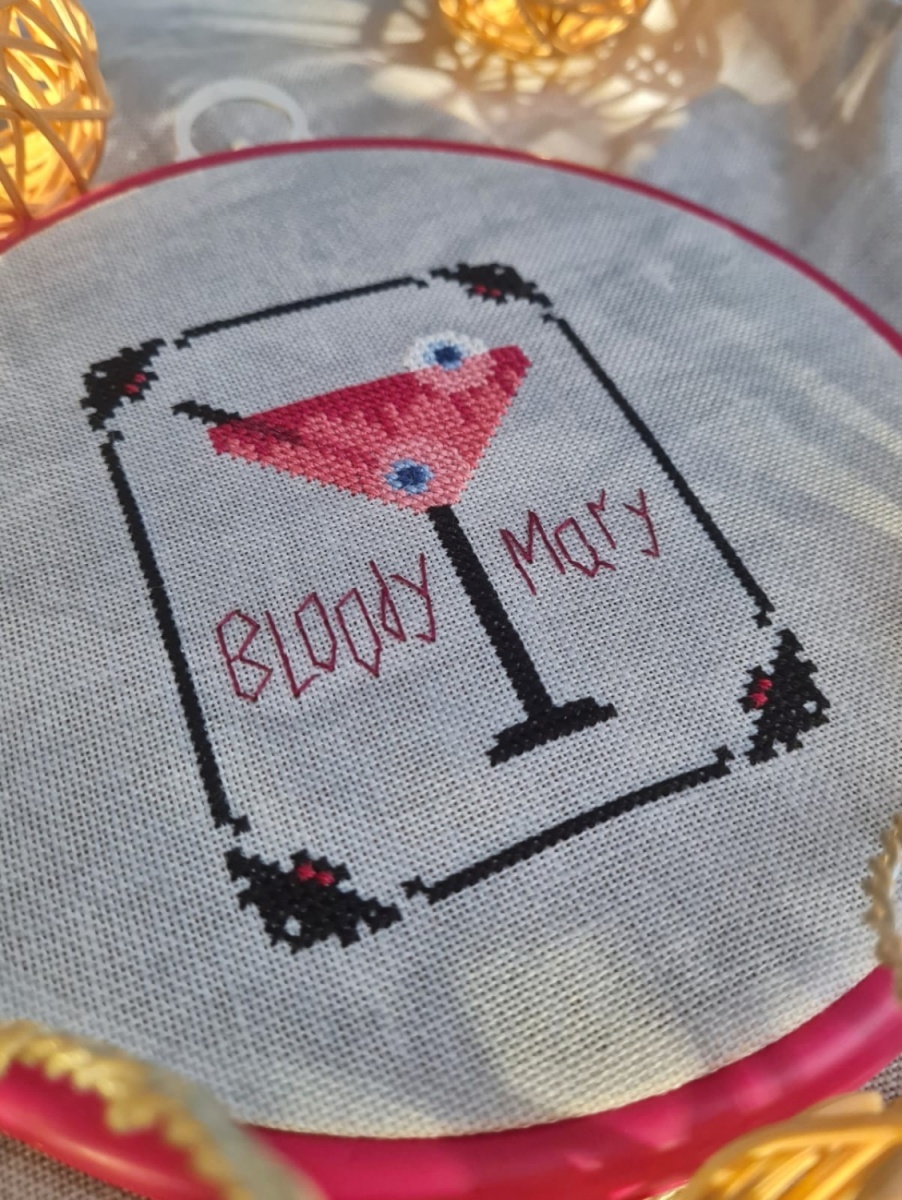 Bloody Mary Cross Stitch Pattern фото 2