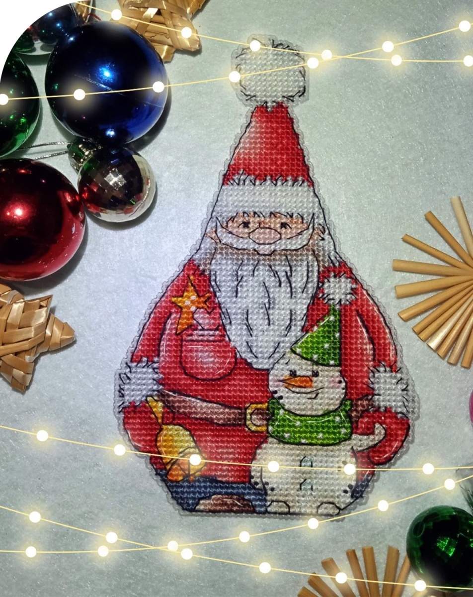 Santa Claus with Snowman Cross Stitch Pattern фото 1
