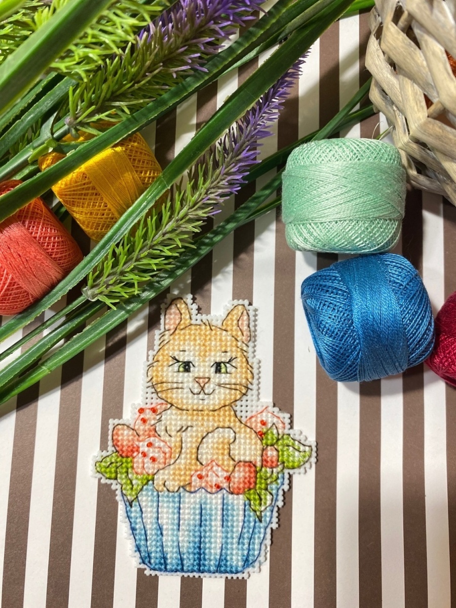 Cat in a Cake Cross Stitch Pattern фото 2