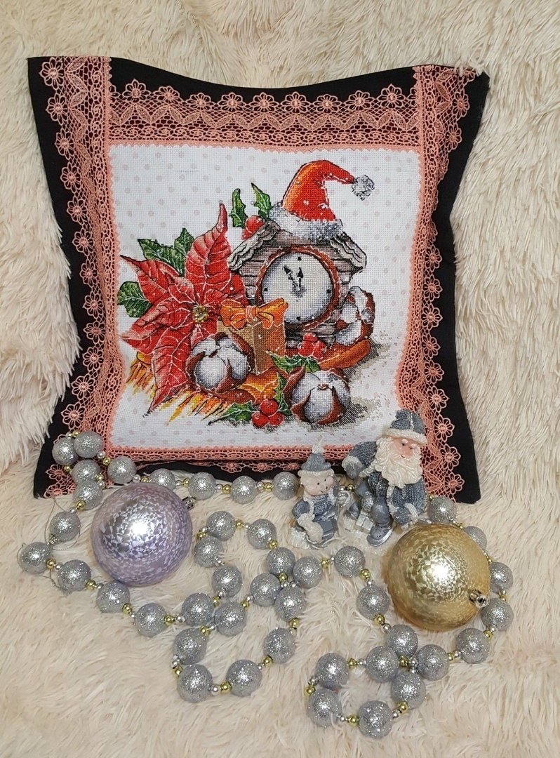 On the Eve of Christmas Cross Stitch Pattern фото 3