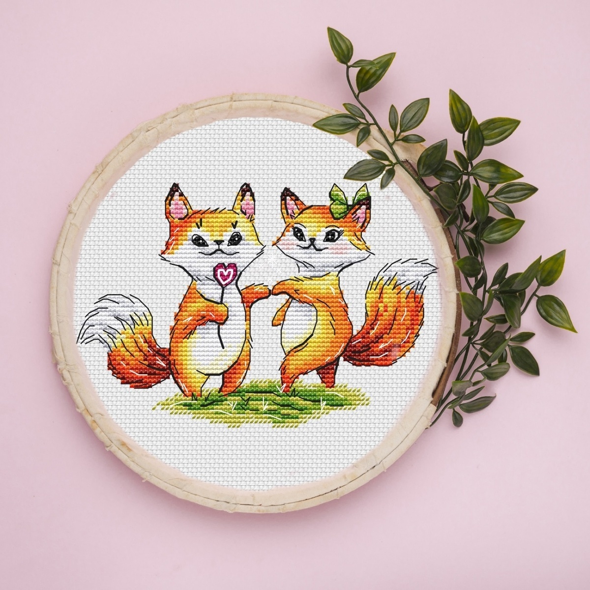 Valentine Foxes Cross Stitch Pattern фото 1