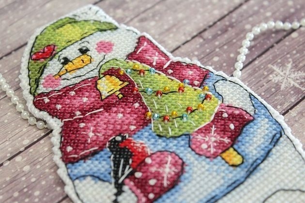 Snowman with Christmas Tree Cross Stitch Kit фото 4