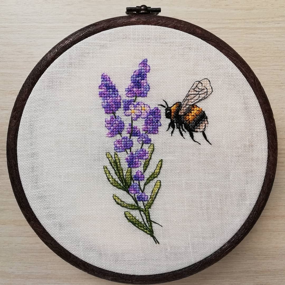 A Bumblebee Cross Stitch Pattern фото 6