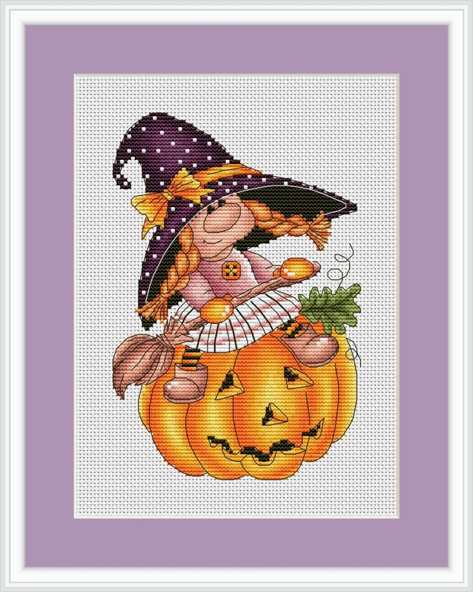 Cute Little Witch Cross Stitch Pattern фото 1