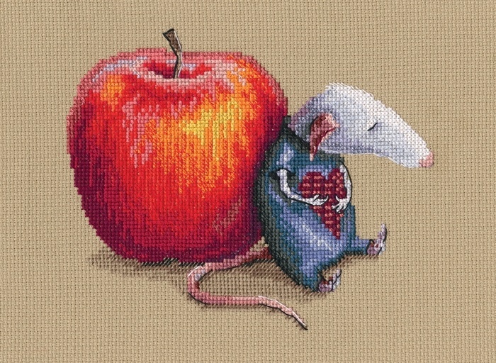 Mouse in Love Cross Stitch Kit фото 1