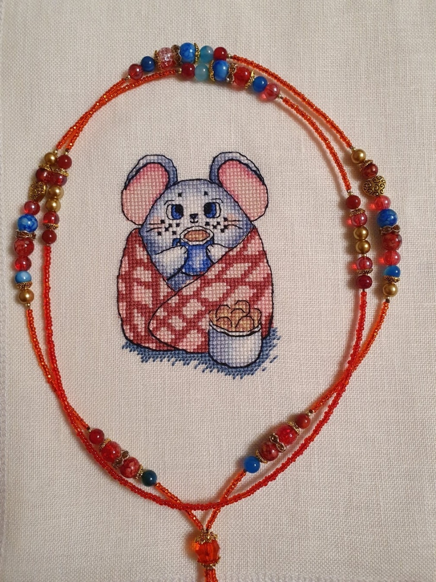 Mouse in a Blanket Cross Stitch Pattern фото 2