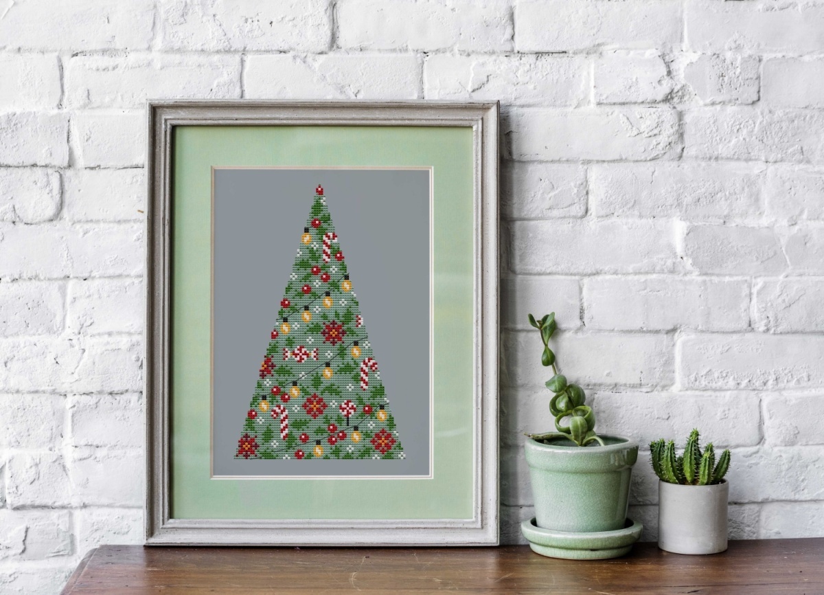 Christmas Tree Simple Cross Stitch Pattern фото 11