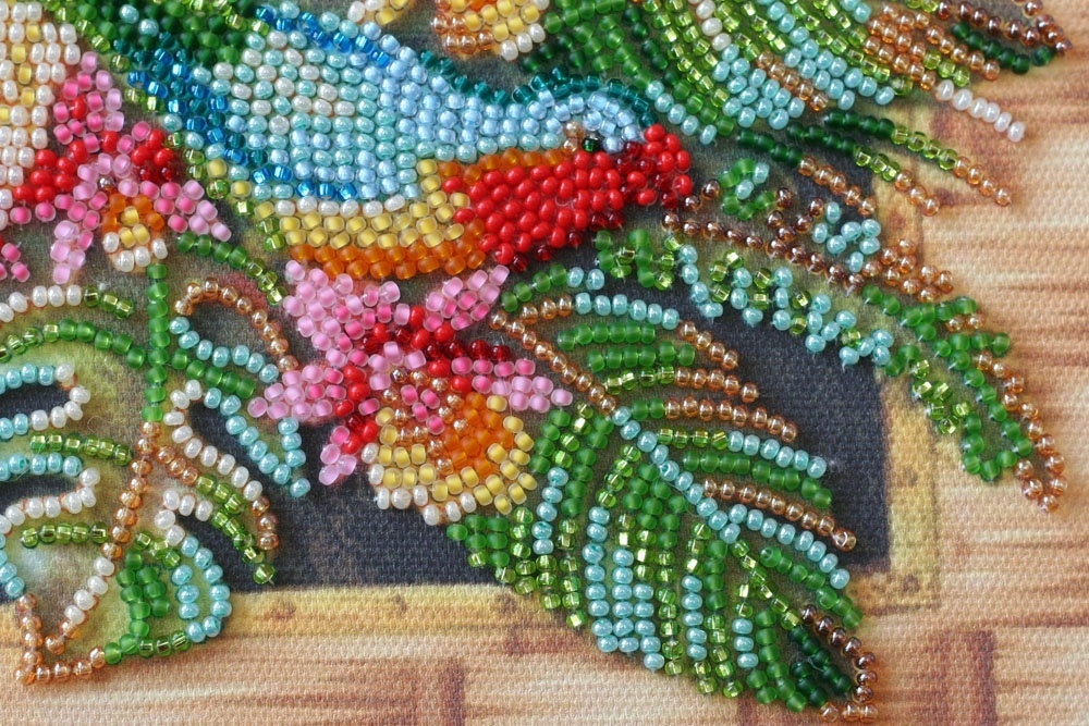 Lori Parrots Bead Embroidery Kit фото 1