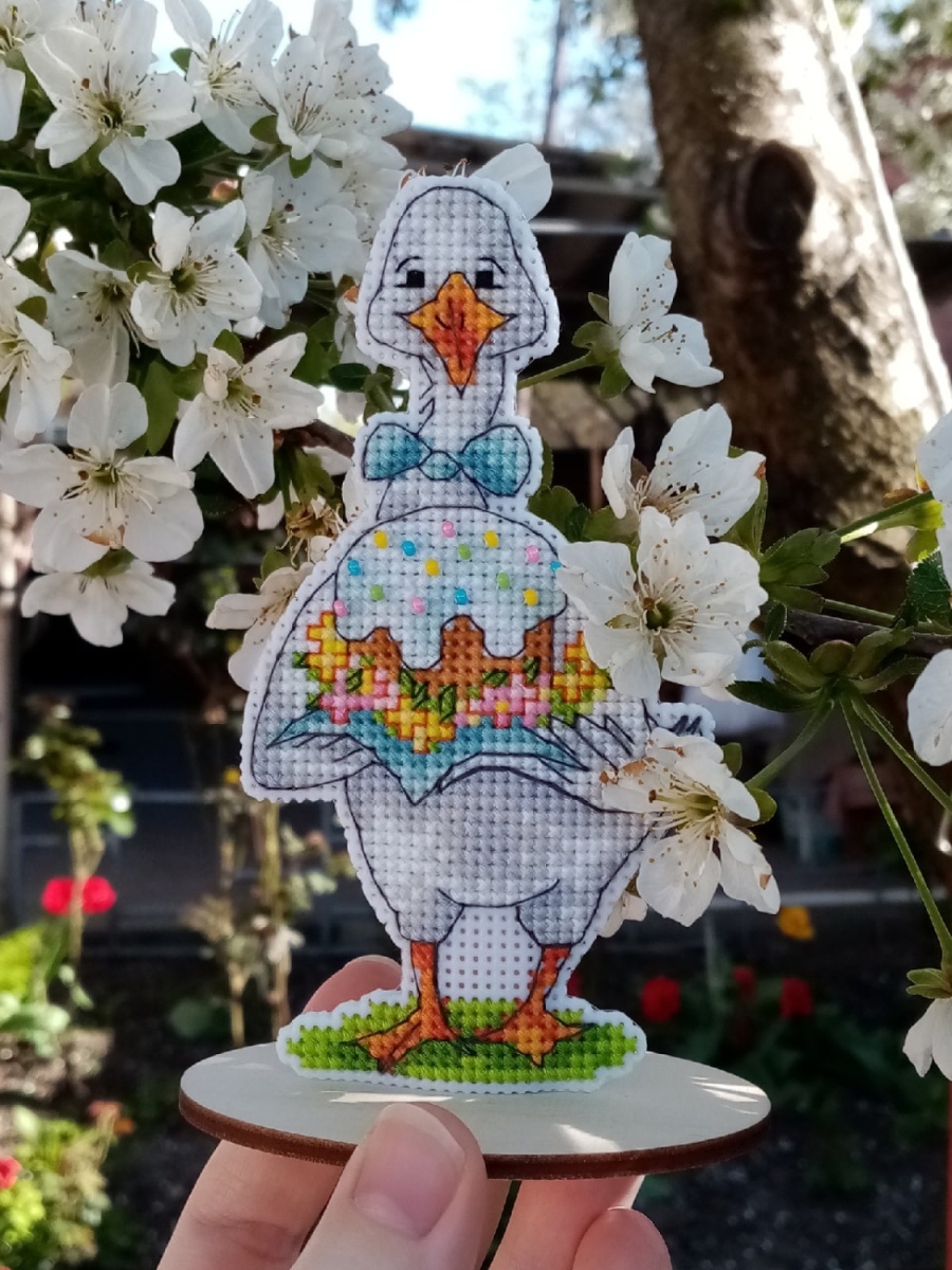 Goose with Easter Cake Cross Stitch Pattern фото 3