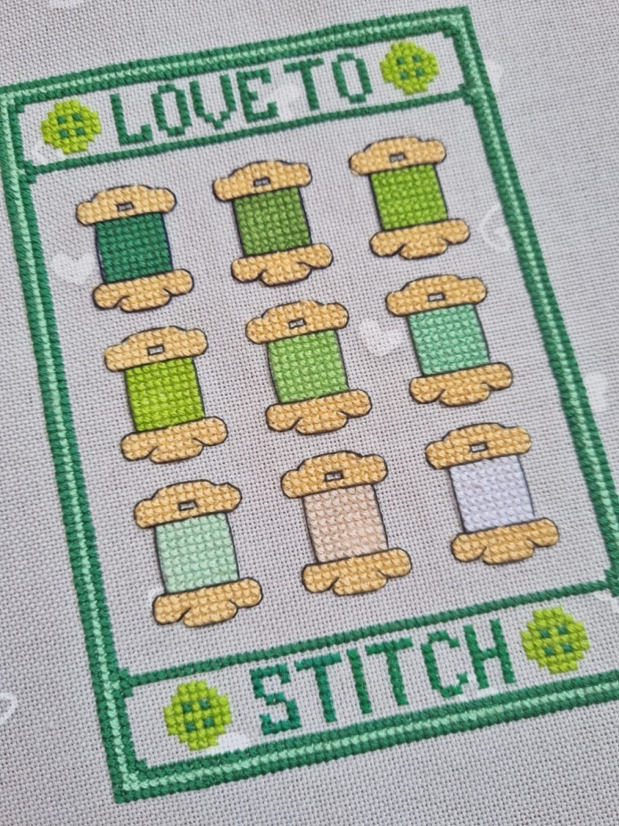 Love to Stitch Cross Stitch Pattern фото 1