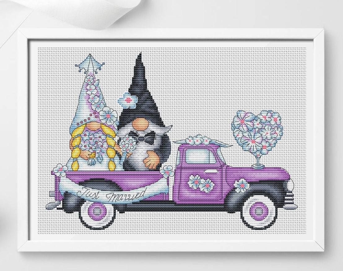 Wedding Gnomes Truck Cross Stitch Pattern фото 1