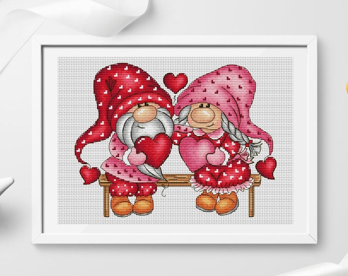Valentine's Day Gnomes 2 Cross Stitch Pattern фото 1