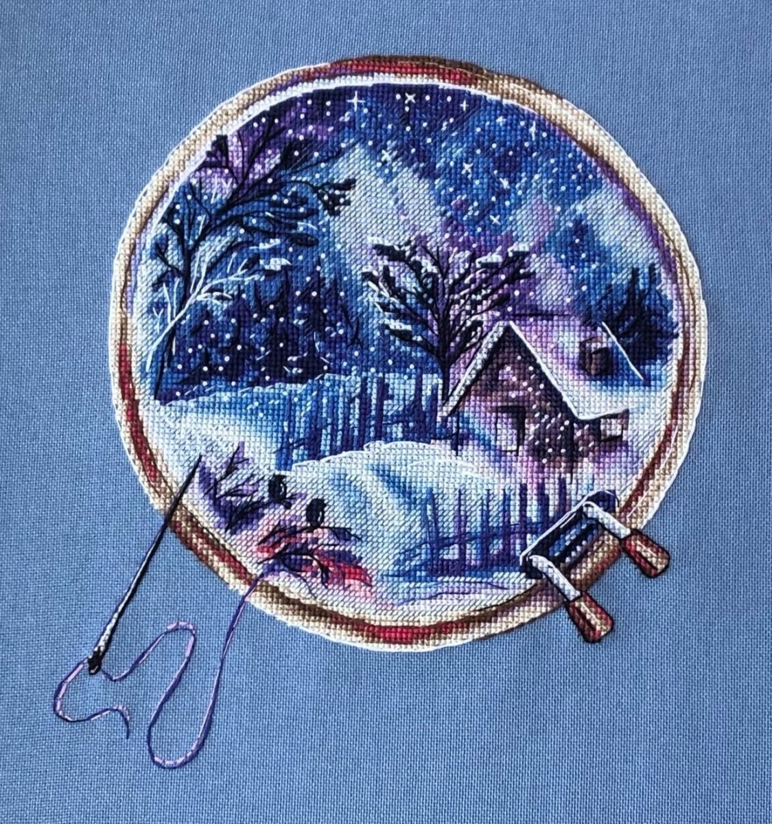 Winter in Embroidery Hoops Cross Stitch Pattern фото 2