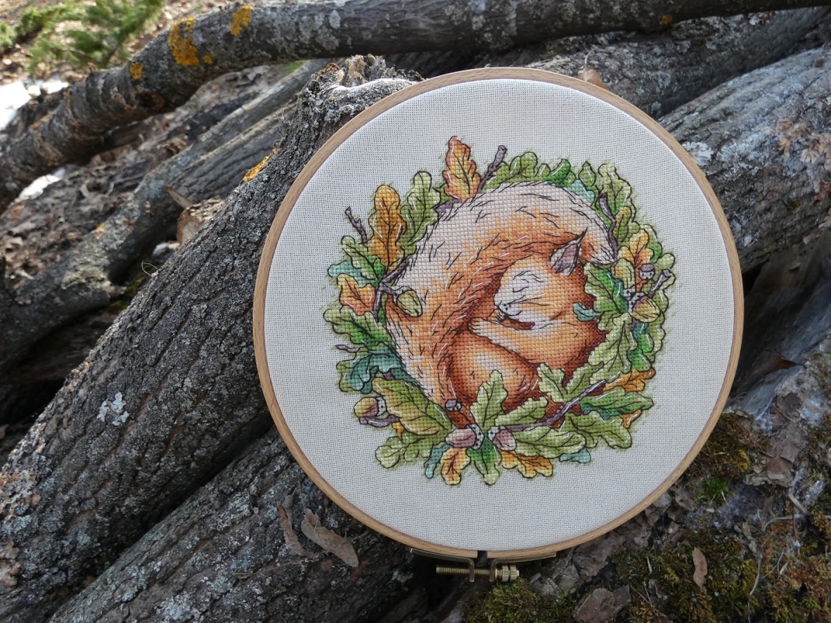 Sleeping Squirrel Cross Stitch Pattern фото 7