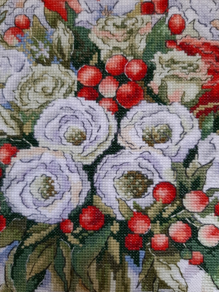 Scarlet Bouquet Cross Stitch Pattern фото 11