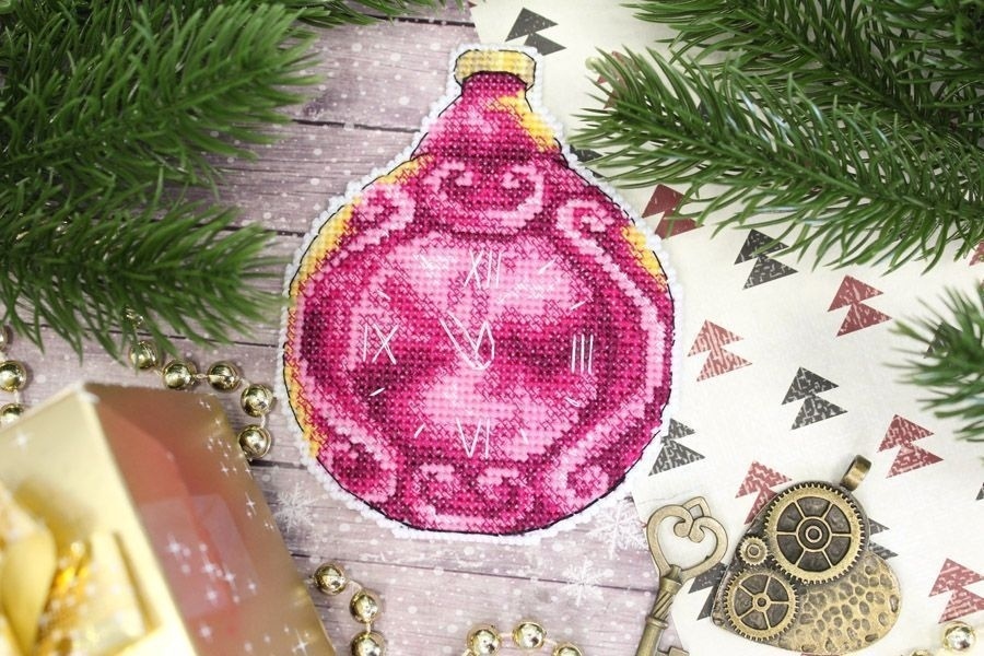 Soviet Christmas Ornaments. Watch Cross Stitch Kit фото 4