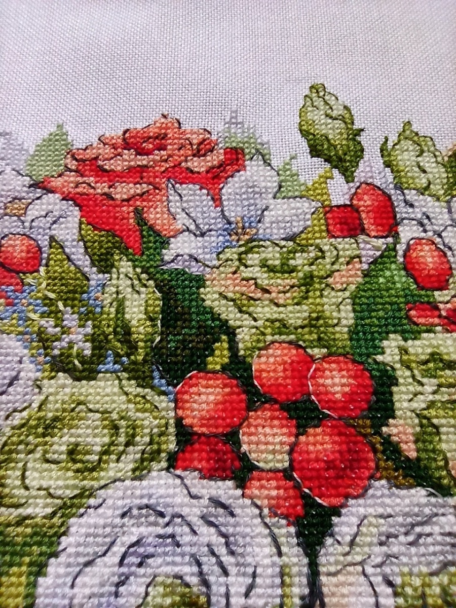 Scarlet Bouquet Cross Stitch Pattern фото 20